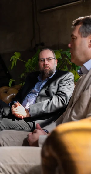 3Delta-specialist in gesprek met een opdrachtgever